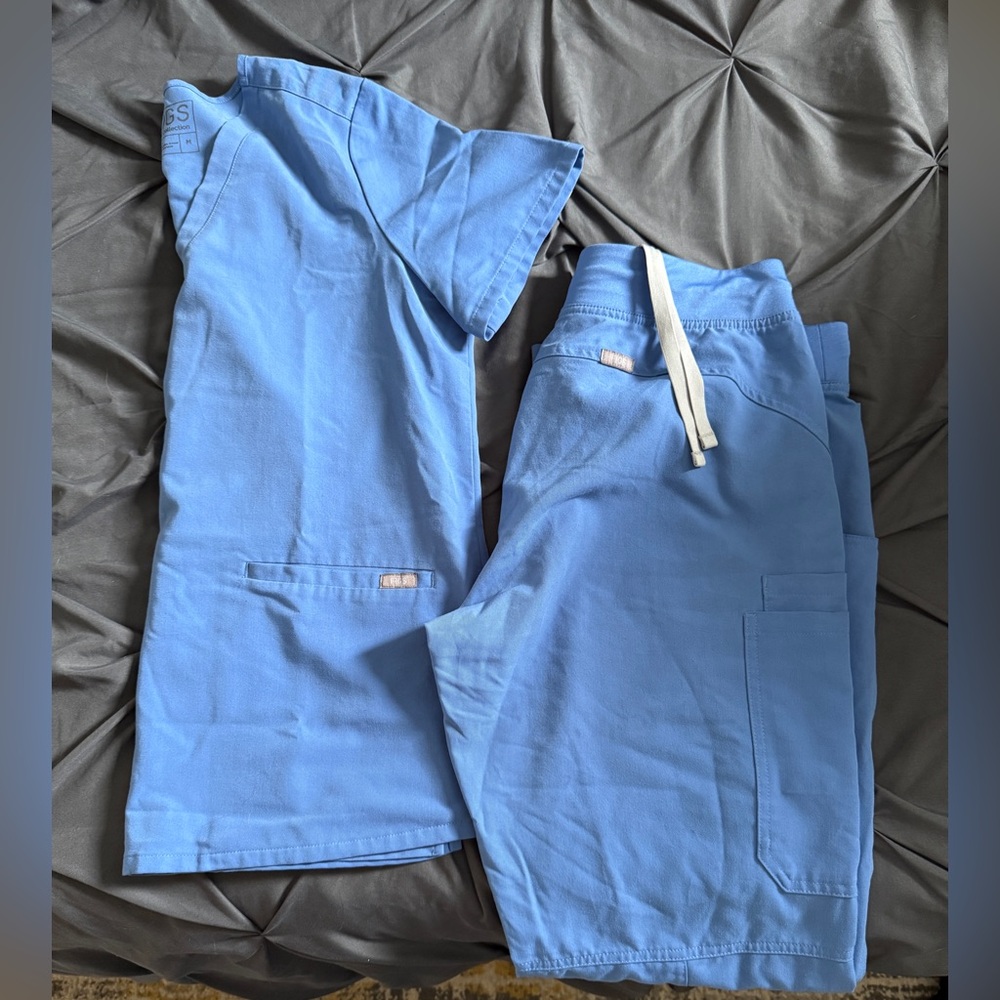 Figs Light Blue Scrub Set